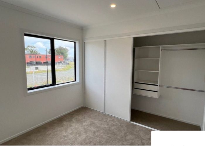  at 13 Erina Road, Wiri, Auckland
