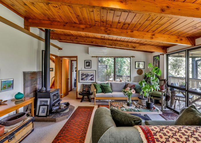  at 28 Wood Bay Road, Titirangi, Waitakere City, Auckland