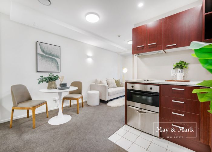  at 2N/135 Victoria Street West, Auckland Central, Auckland