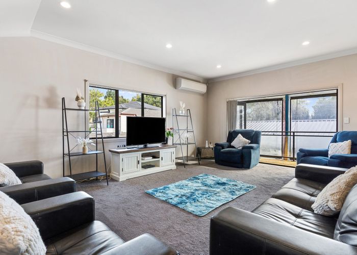  at 19 Victoria Street, Otahuhu, Auckland