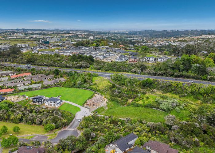  at 12,17,21 & McMenamin Place, Fairview Heights, North Shore City, Auckland