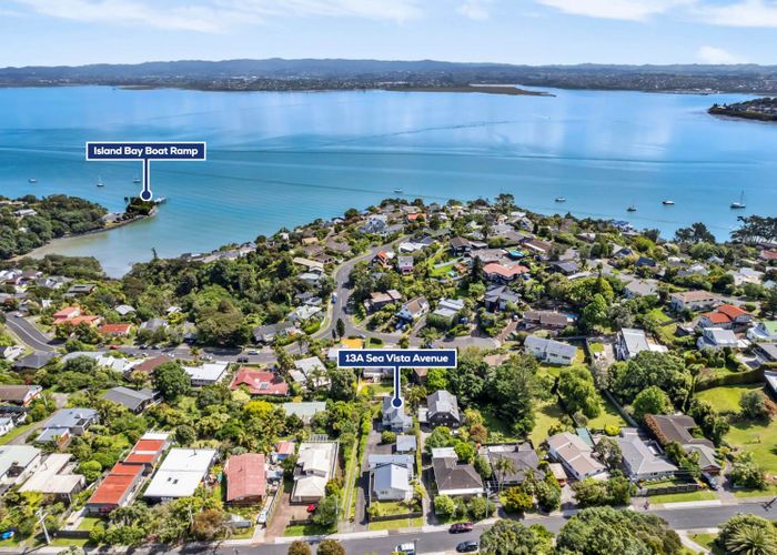  at 13A Sea Vista Avenue, Beach Haven, North Shore City