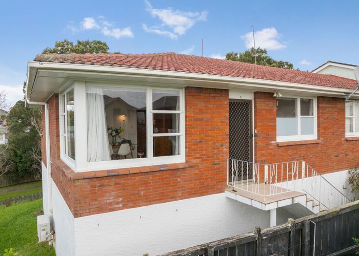  at 5/1542 Dominion Road Extension, Mount Roskill, Auckland City, Auckland
