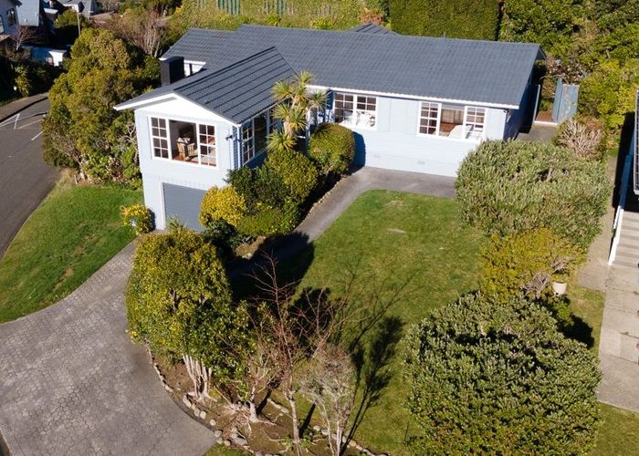  at 10 Chorley Grove, Churton Park, Wellington