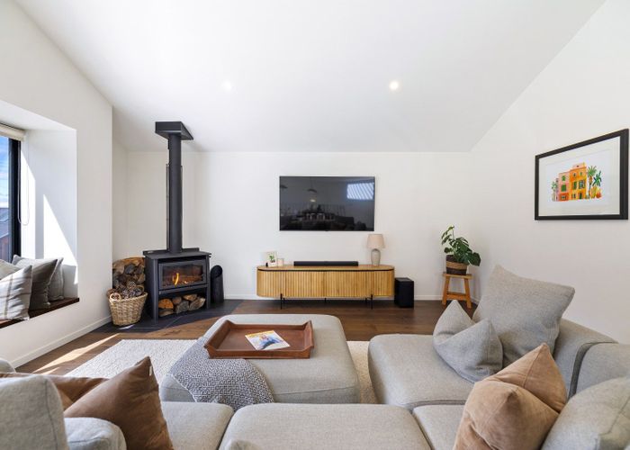  at 18 Grain Close, Jacks Point, Queenstown-Lakes, Otago