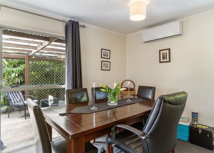  at 121 Oreil Avenue, West Harbour, Waitakere City, Auckland