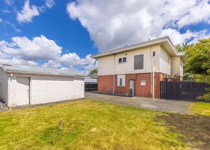  at 196 Clyde Street, Hamilton East, Hamilton
