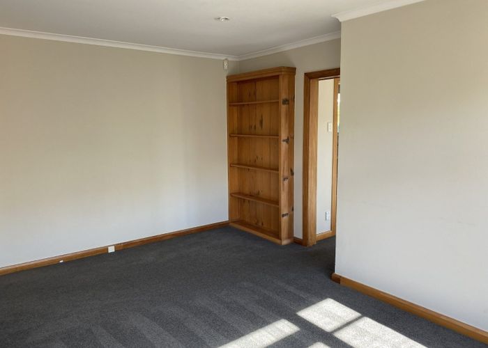  at 51 Acacia Avenue, Upper Riccarton, Christchurch City, Canterbury