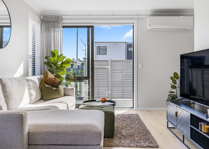  at 4 Propeller Avenue, Whenuapai, Waitakere City, Auckland