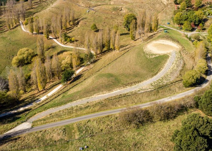  at 27 Raratu Road, Kahuranaki, Kahurānaki