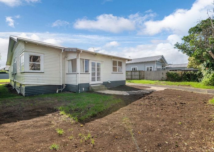  at 17 Napier Avenue, Takapuna, North Shore City, Auckland