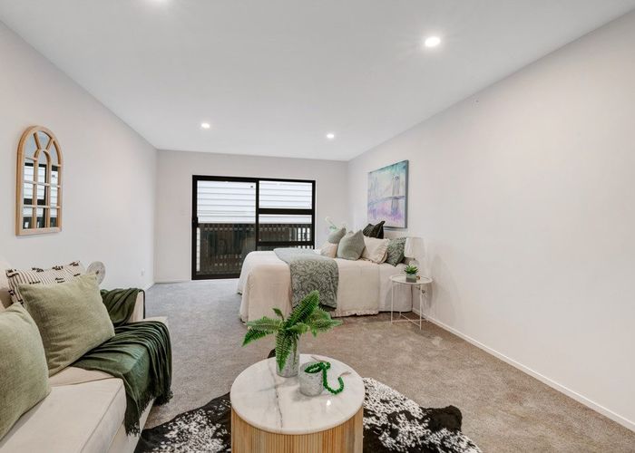  at 8 Pleasant Way, Gulf Harbour, Rodney, Auckland