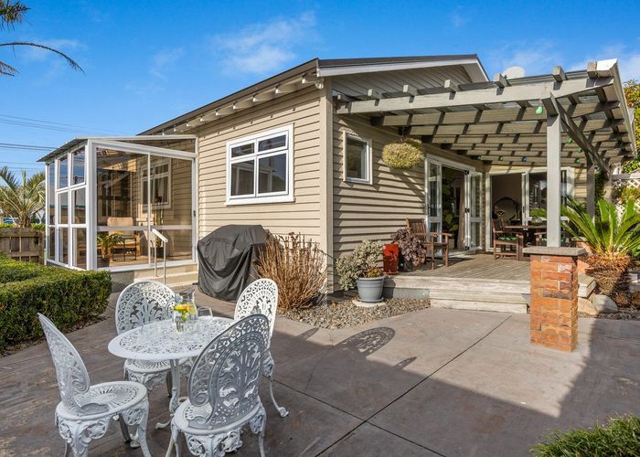  at 46 Sanders Avenue, Westown, New Plymouth, Taranaki