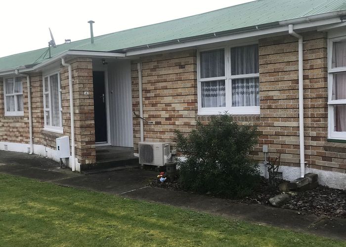  at 4/576 Queen Street East, Levin, Horowhenua, Manawatu / Whanganui