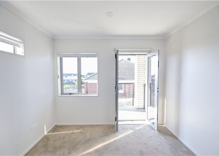  at 69B Great South Road, Manurewa, Manukau City, Auckland