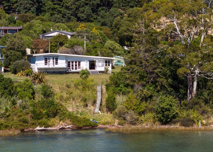  at 15 McCormicks Road Whatamango Bay, Picton, Marlborough, Marlborough