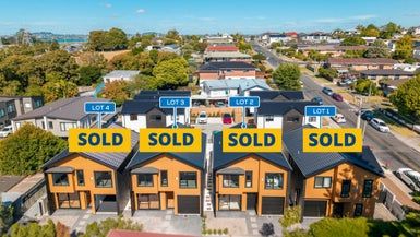  at 62C Royal View Road, Te Atatu South, Auckland
