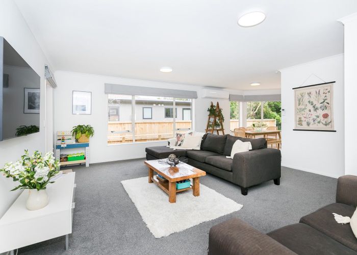  at 8A Alison Street, Hamilton Lake, Hamilton