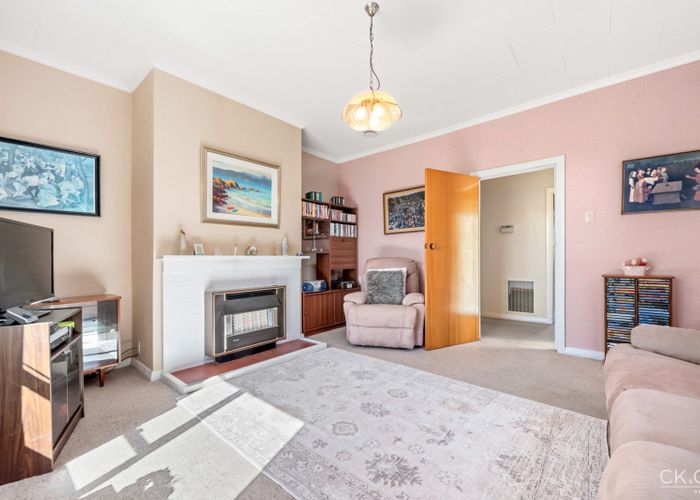  at 17 Hart Avenue, Boulcott, Lower Hutt, Wellington