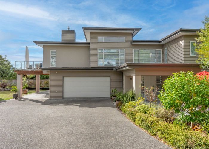  at 3b Isobel Street, Acacia Bay, Taupo, Waikato