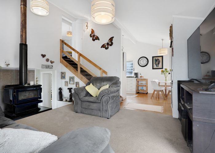  at 1/30 Glenvar Road, Torbay, Auckland