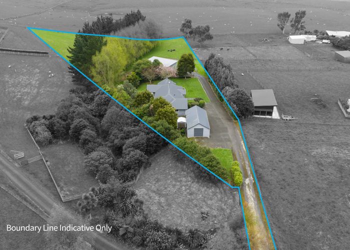  at 35 Oram Drive, Turitea, Palmerston North, Manawatu / Whanganui