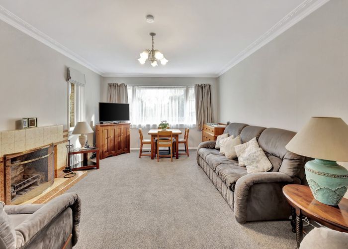  at 62 Galloway Street, Hamilton East, Hamilton
