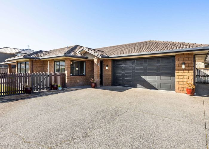  at 8 Mercury Court, Rototuna, Hamilton, Waikato