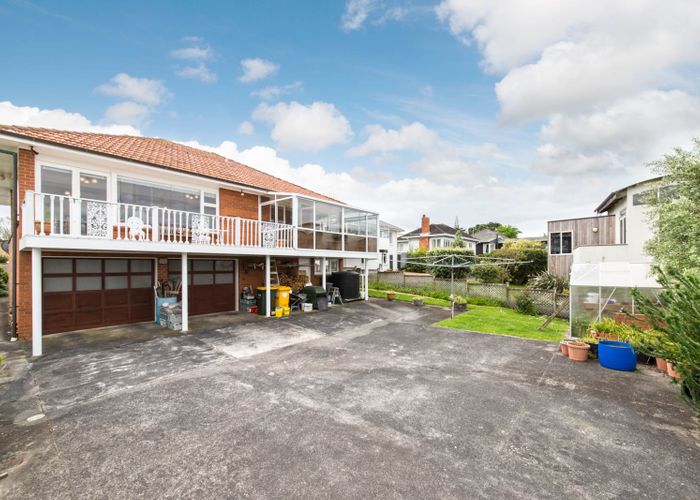  at 19 Williamson Avenue, Belmont, Auckland