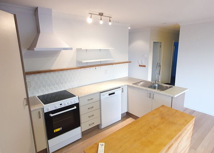  at Sievers Cres (free power included), Cannons Creek, Porirua, Wellington