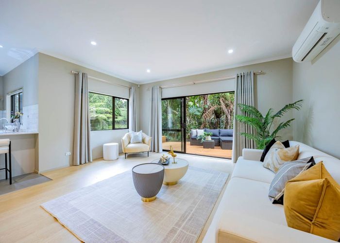  at 2 Uruhau Close, Torbay, North Shore City, Auckland