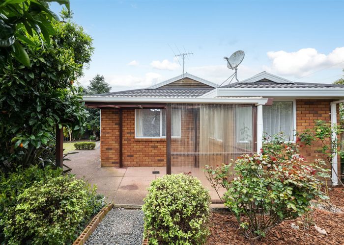  at 110K Metcalfe Road, Ranui, Auckland