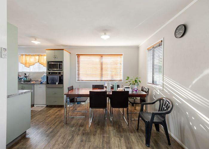  at 6 Denz Street, Maeroa, Hamilton, Waikato