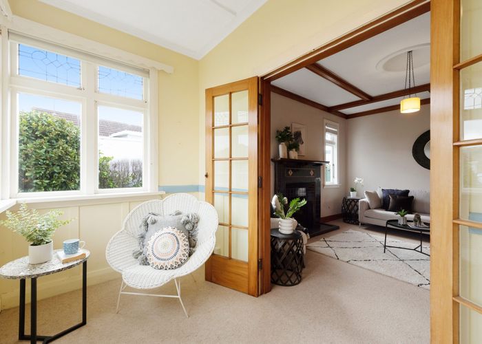  at 62 Creswick Terrace, Northland, Wellington