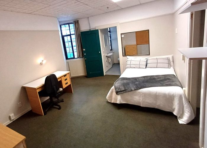  at 124 Willis Street - Ensuite, Wellington Central, Wellington, Wellington