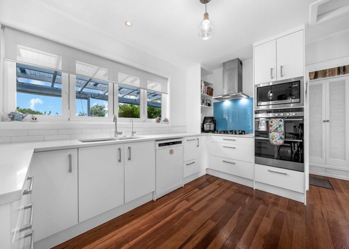  at 43 Waimumu Road, Massey, Waitakere City, Auckland