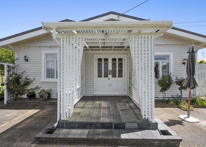  at 10 French Street, Moturoa, New Plymouth, Taranaki