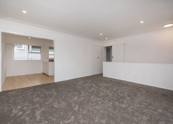  at 2/1 Rahiri Road, Mount Eden, Auckland City, Auckland