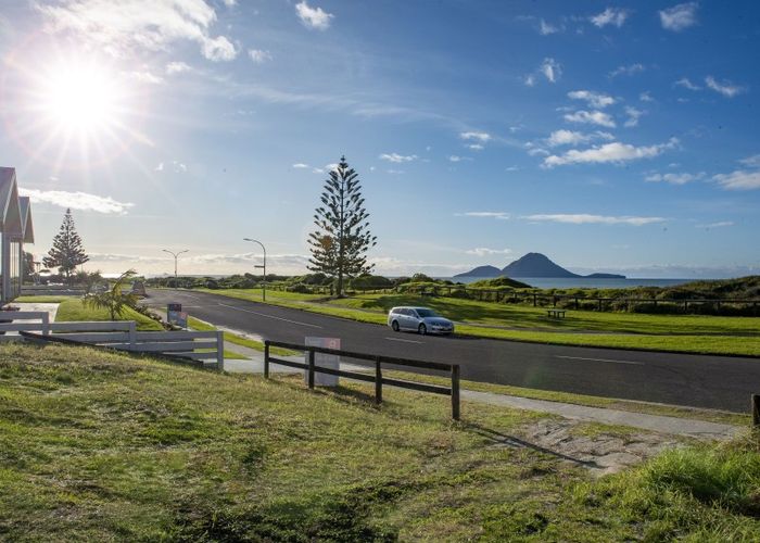  at 18 Pacific Parade, Coastlands, Whakatane