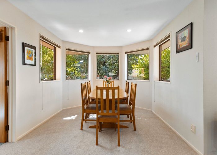  at 10 Mayfair Grove, Alexandra, Alexandra