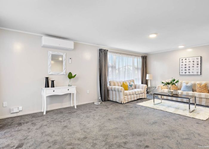  at 13 Garus Avenue, Mangere East, Auckland