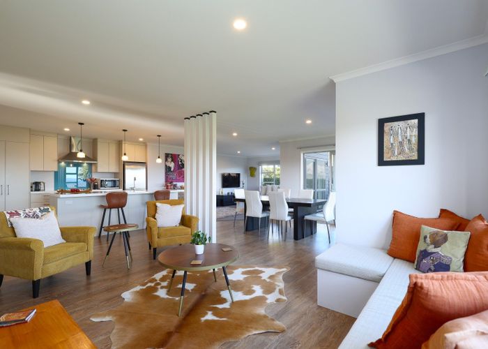  at 2 Crown Terrace, Britannia Heights, Nelson