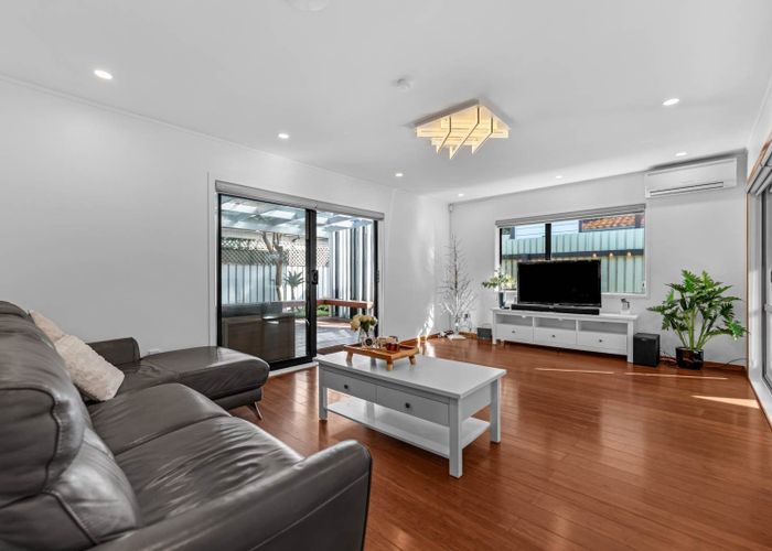  at 2/5 Esperanto Road, Papatoetoe, Manukau City, Auckland