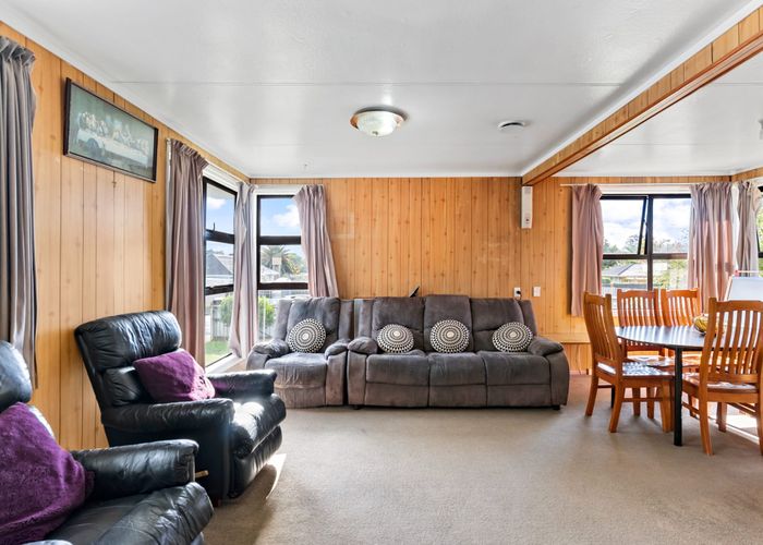  at 11 Hamill Road, Otara, Auckland
