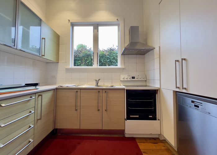  at 3 Calgary Street, Sandringham, Auckland