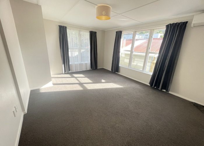  at 8a Frederick Street, Tawa, Wellington, Wellington