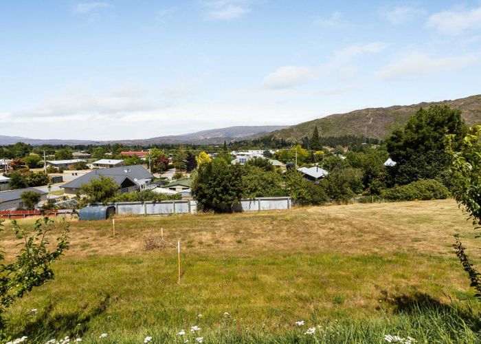  at 42 Hazlett Street, Clyde, Central Otago, Otago