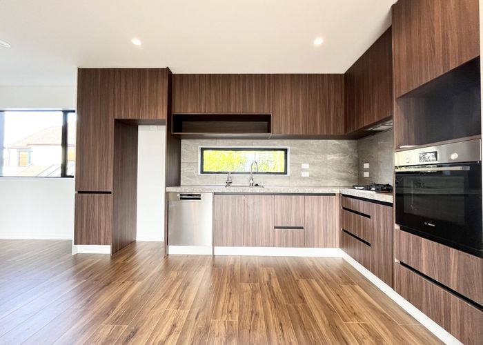  at 18A Stratford Avenue, Milford, Auckland