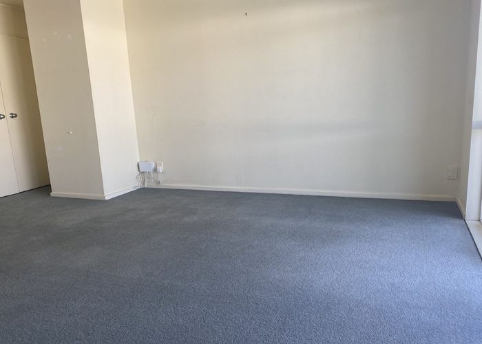  at 4A/20 Ian Marwick Place, Birkenhead, North Shore City, Auckland