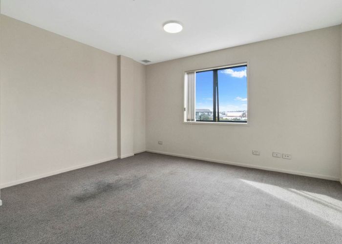  at 3N/17 Crown Lynn Place, New Lynn, Waitakere City, Auckland